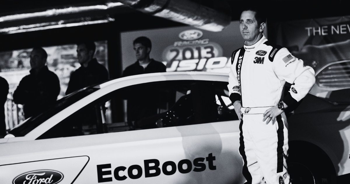 Ex-NASCAR driver Greg Biffle among 7 dead in plane crash