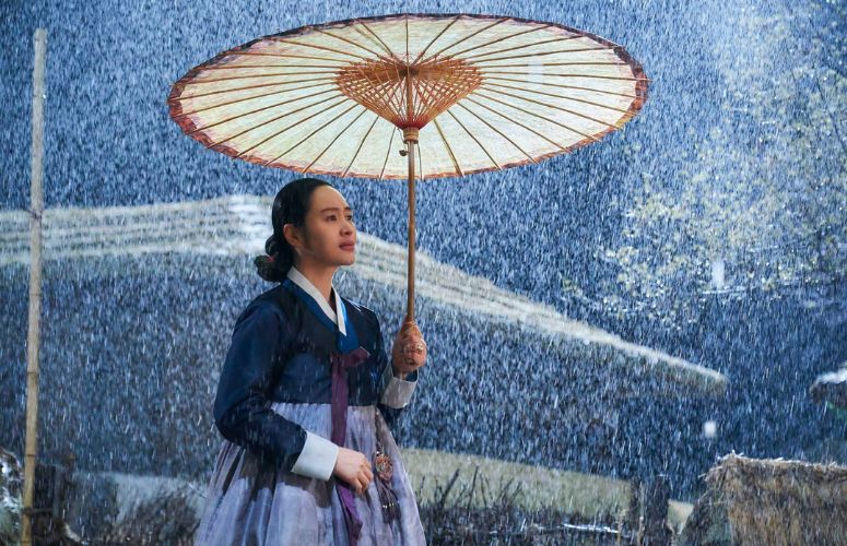 Kim Hye-soo as Queen Hwaryeong in Under the Queen's Umbrella (tvN)