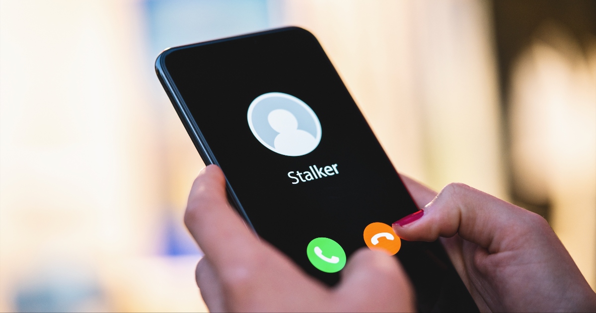 Man charged with cyberstalking after calling ex-girlfriend 800 times in ...