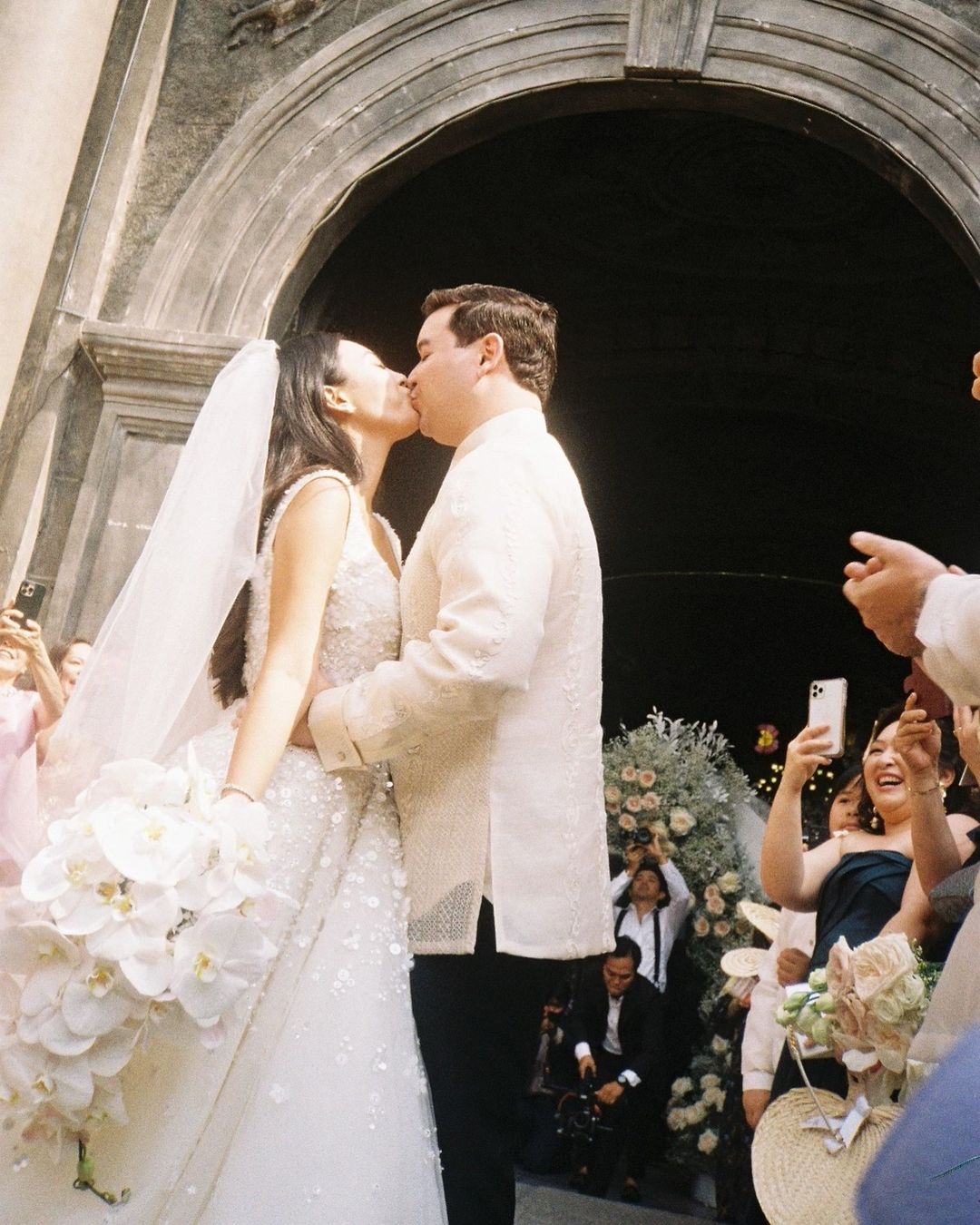 Duterte 'shocked' after bid to smooth Philippine celebrity feud between Gretchen  Barretto and sister Marjorie ends in scuffle | South China Morning Post, image size:1080x1350