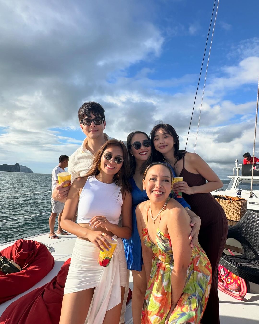 Alden Richards, Jericho Rosales, and other stars spotted at Kathryn  Bernardo's 28th birthday celebration  PhilSTAR Life