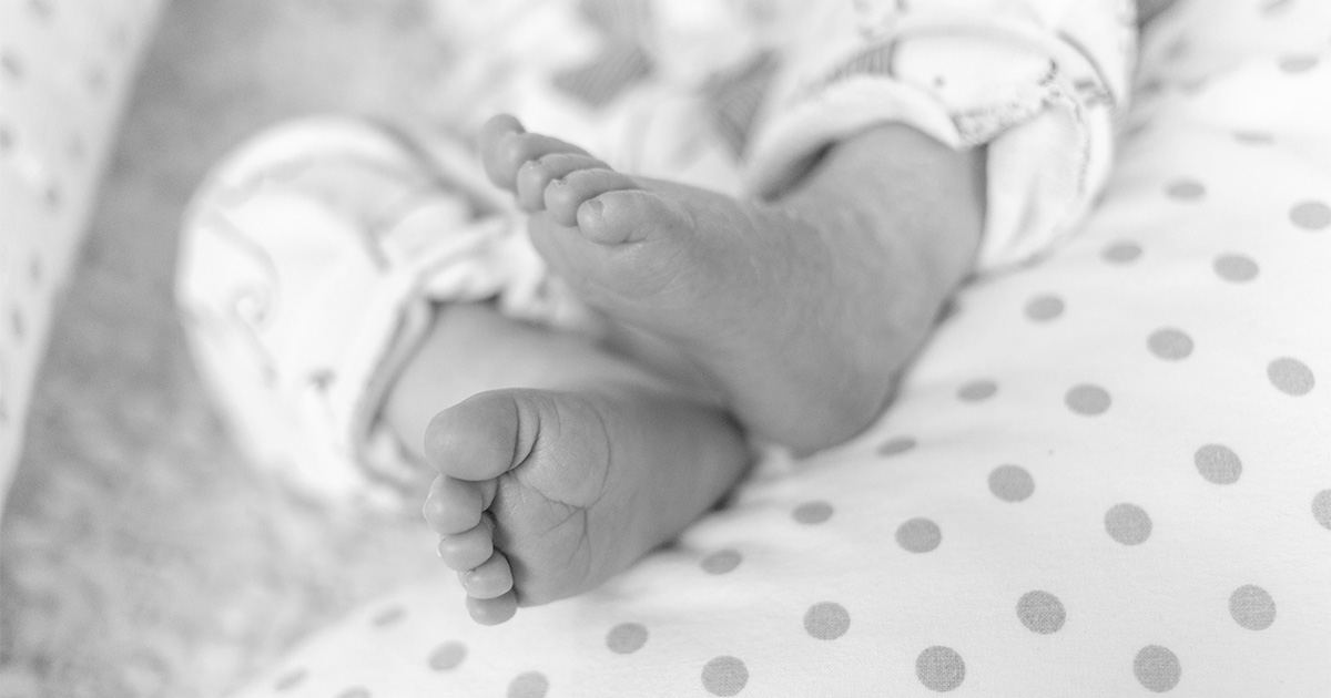 Mother who dropped baby from Paris window placed in care • PhilSTAR Life