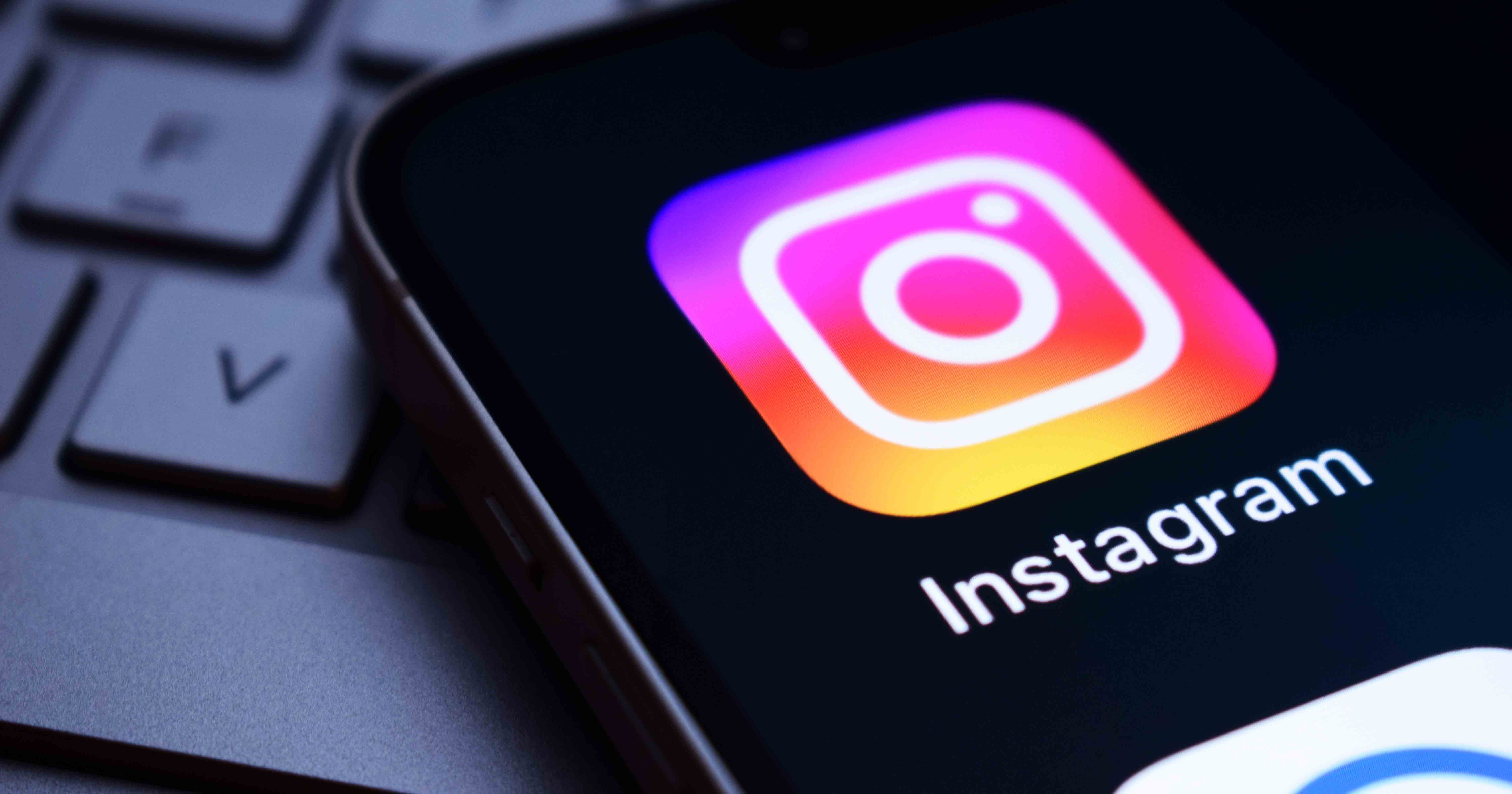 Instagram to warn parents when teens search for suicide terms