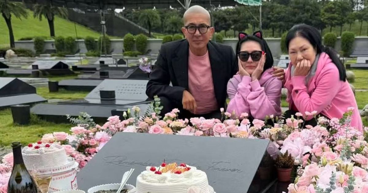 Dee Hsu, DJ Koo und Familie versammeln sich am Grab von Barbie Hsu zum 50 ...