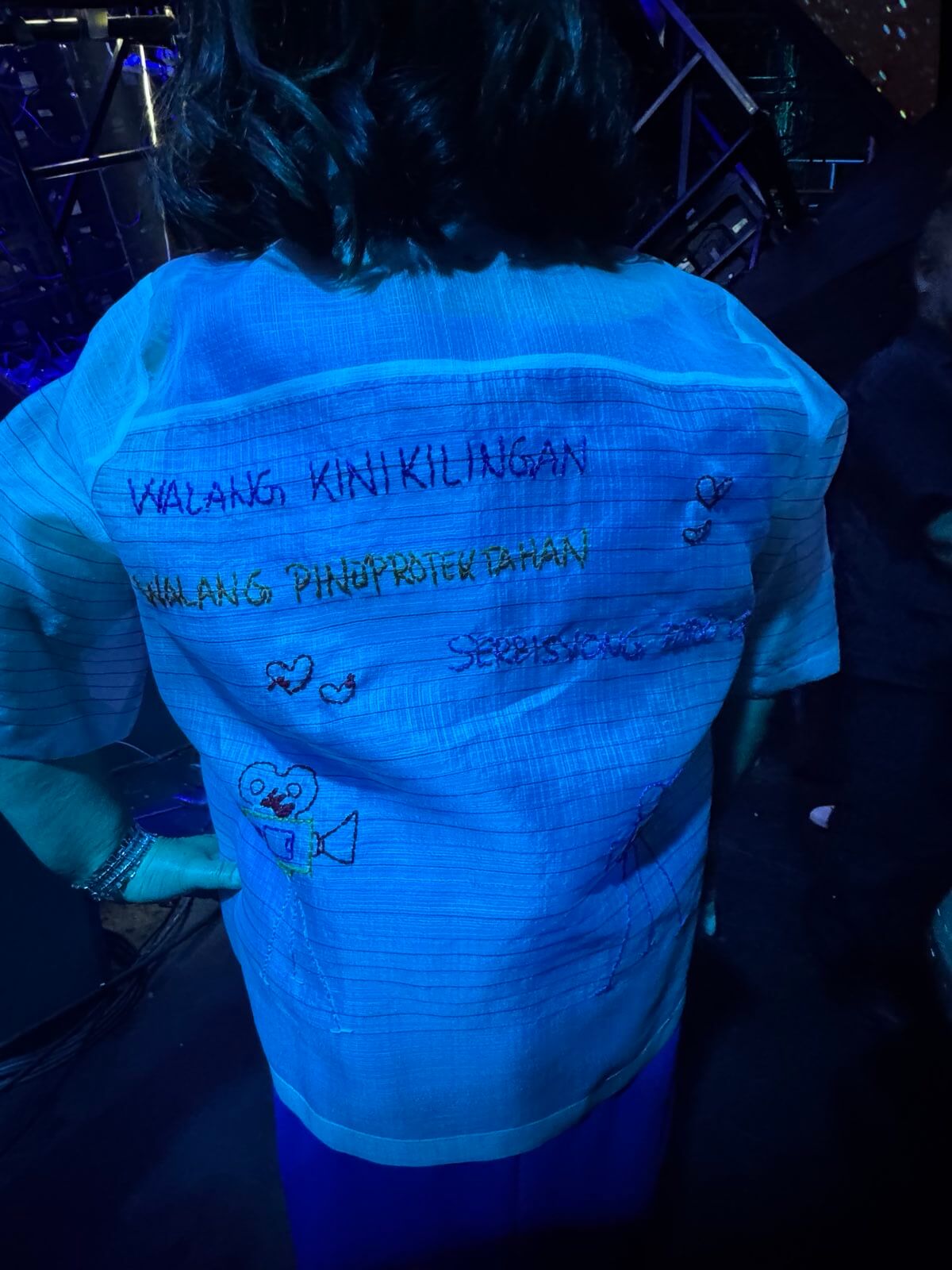 LOOK: Jessica Soho wears pad paper barong with iconic UP symbols at ...